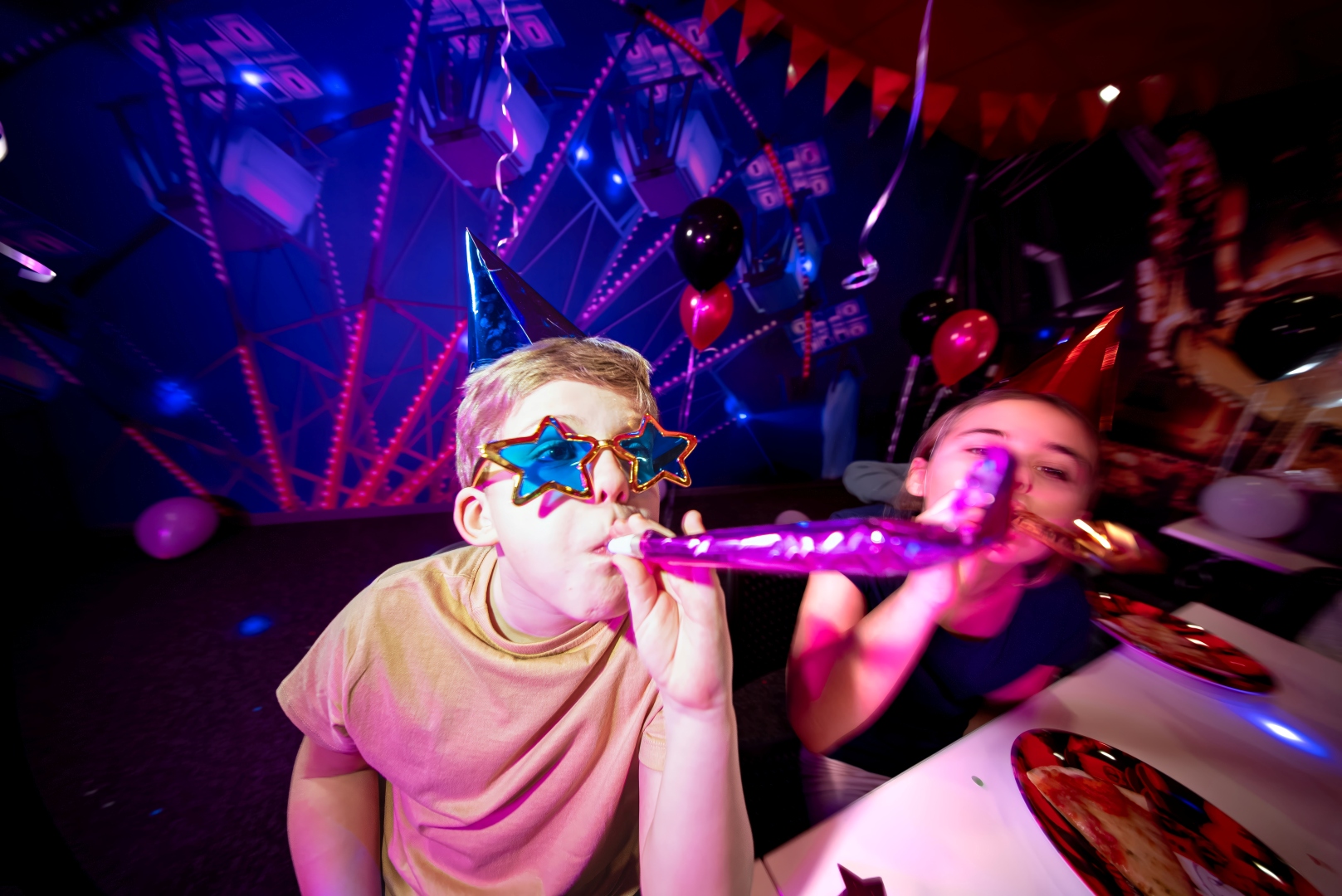 Sala de Aniversário privada cheia de diversão!